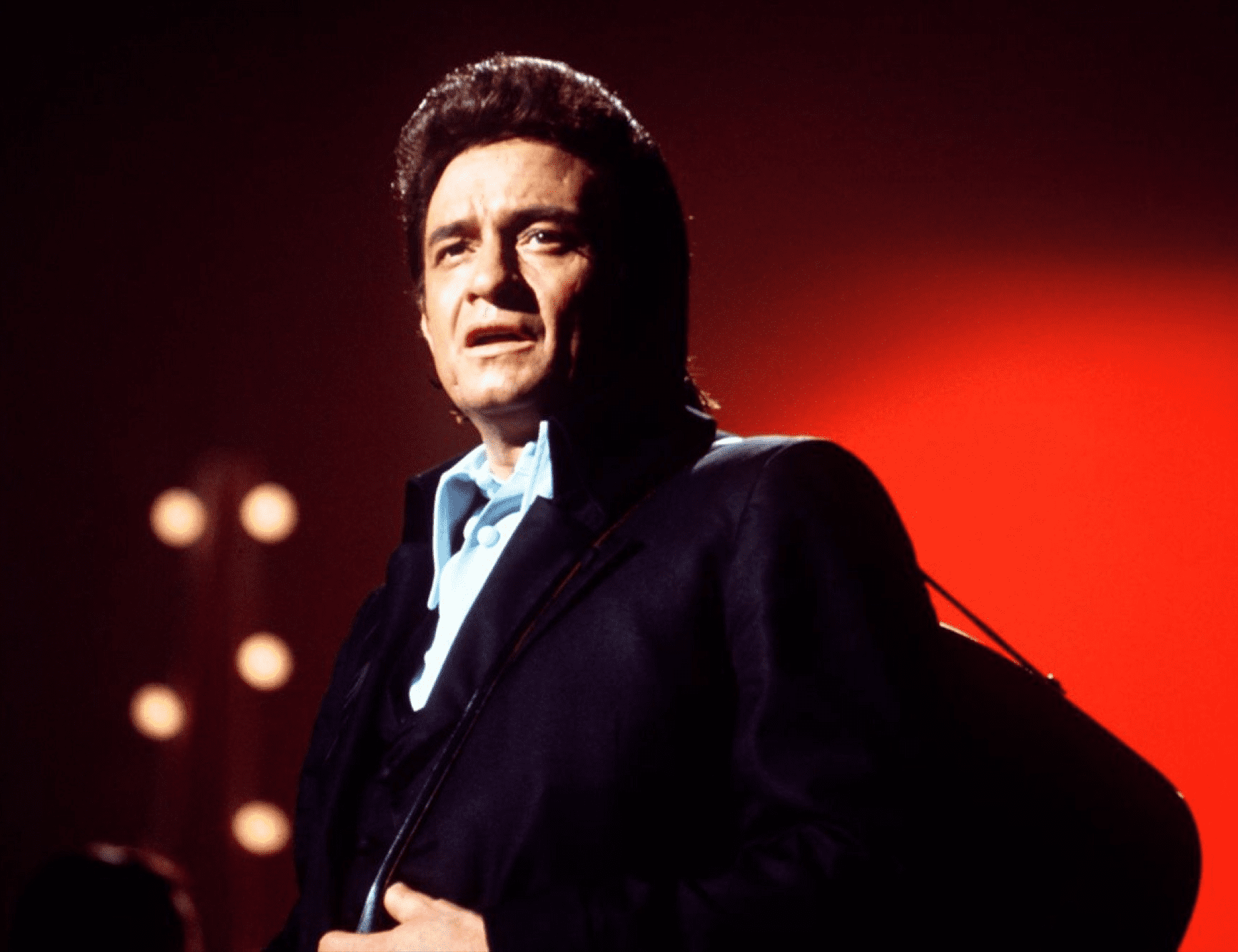 Johnny Cash singing Ragged Old Flag