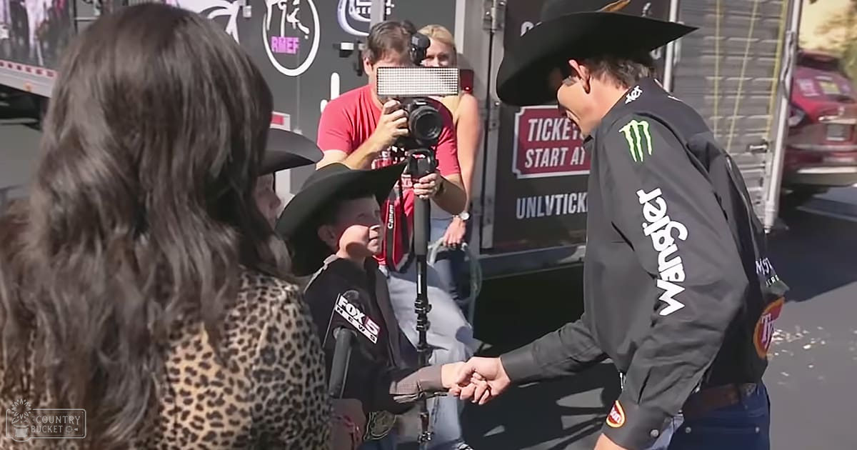 10-year-old cowboy meets his hero