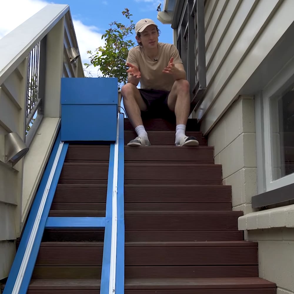 Cat elevator