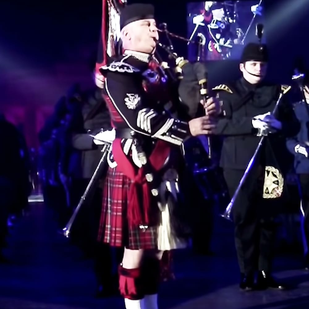 Bagpipe players