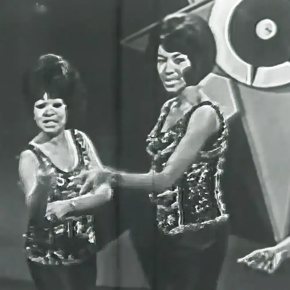 The Marvelettes performing Please Mr. Postman in 4K