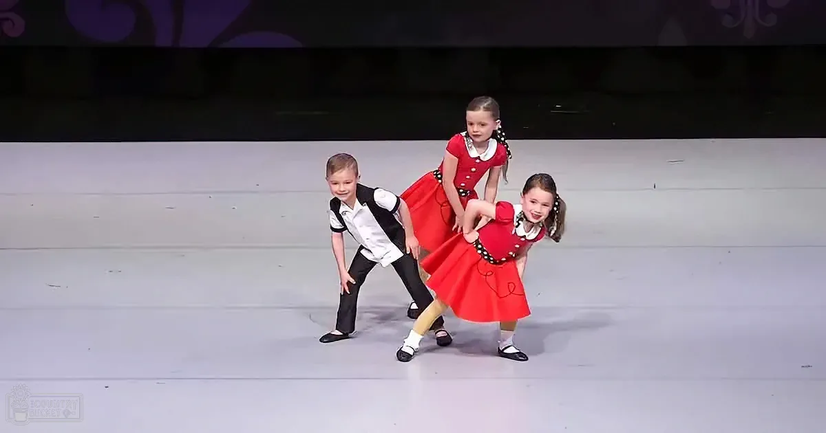 Three adorable dancers